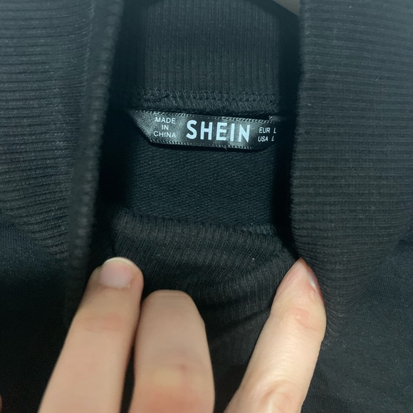 SHEIN crop drop shoulder long balloon sleeve shirt - Picture 4 of 8